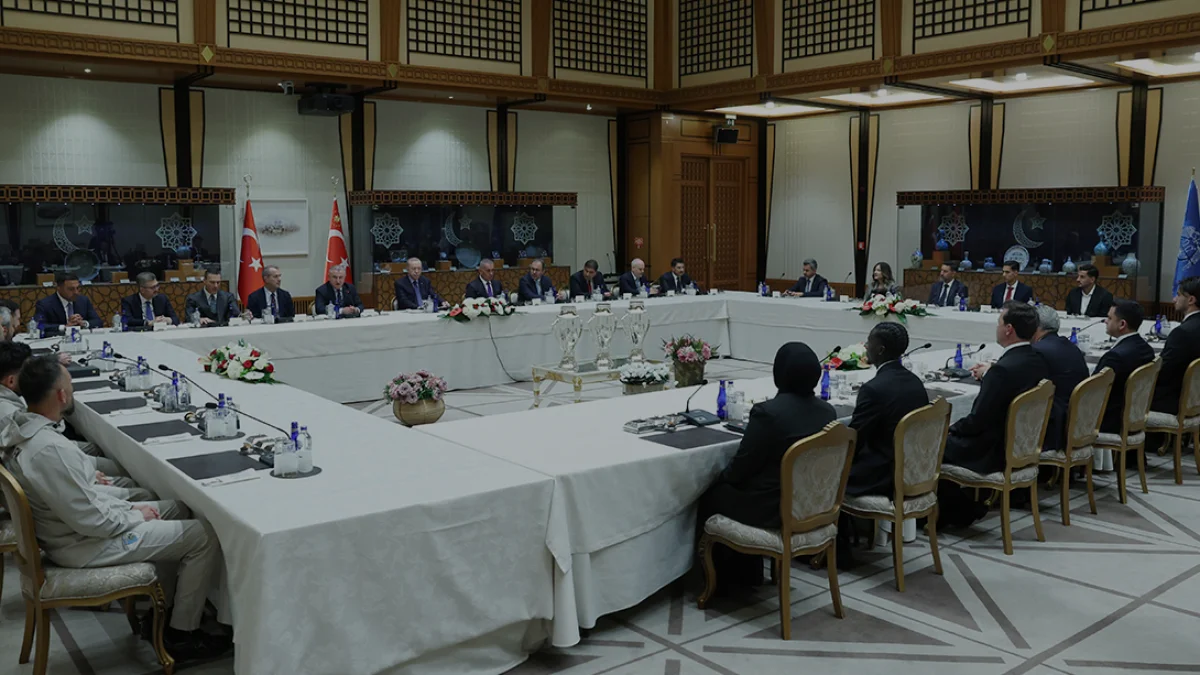 Cumhurbaşkanı Erdoğan Süper Lige Yükselen Kulüpleri Kabul Etti